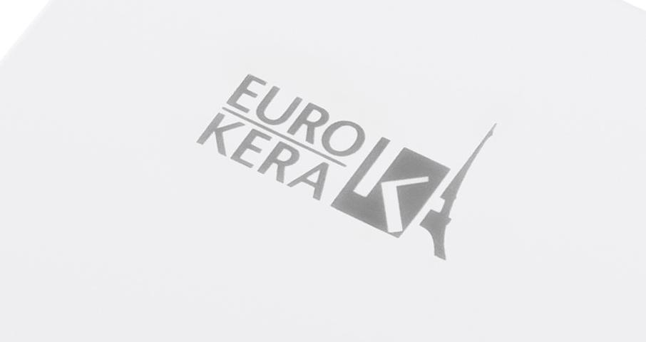 Французская стеклокерамика EuroKera — один из мировых лидеров в производстве стеклокерамики, гарантирует прочность, устойчивость к царапинам и высоким температурам, а значит, панель будет служить Вам долгие годы.
